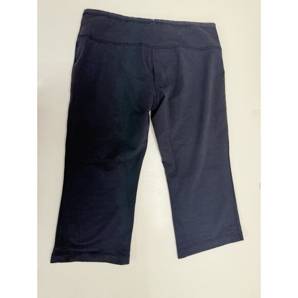 Nike Womens Capris Size Small Navy Blue Nike Sports Short Dry Fit - Picture 6 of 10